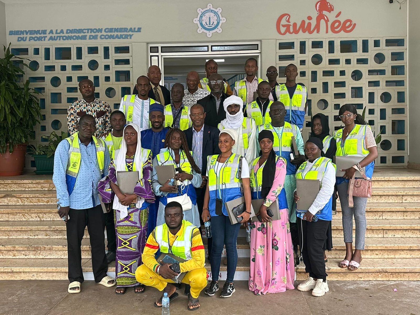 Excursion des étudiants de Bamako au Port de Conakry